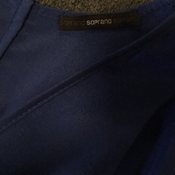 Dress - Picture 4 of 5